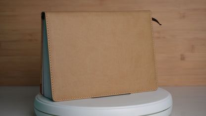 Fashius Corporate Gift set 5 || Notebook Bottle Keychain Pen Cardholder GB553