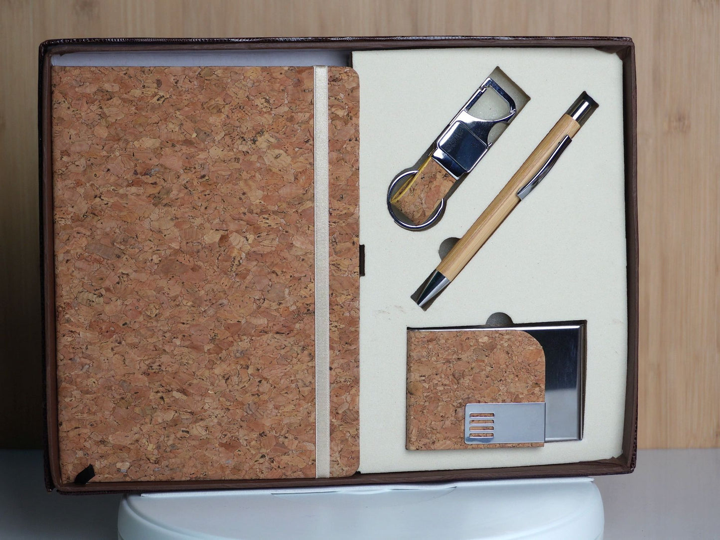 Fashius Corporate Gift Set 4 || Notebook Cardholder Keychain Pen G409