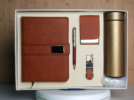 Fashius Corporate Bottle Gift Set 5in1  GB514, Bottle, Notebook, Pen, Cardholder, Keychain