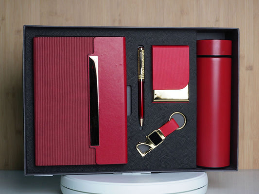 Fashius Corporate Bottle Gift Set 5in1  GB522, Bottle, Notebook, Pen, Cardholder, Keychain